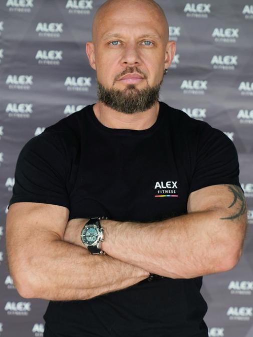 Толстов Сергей