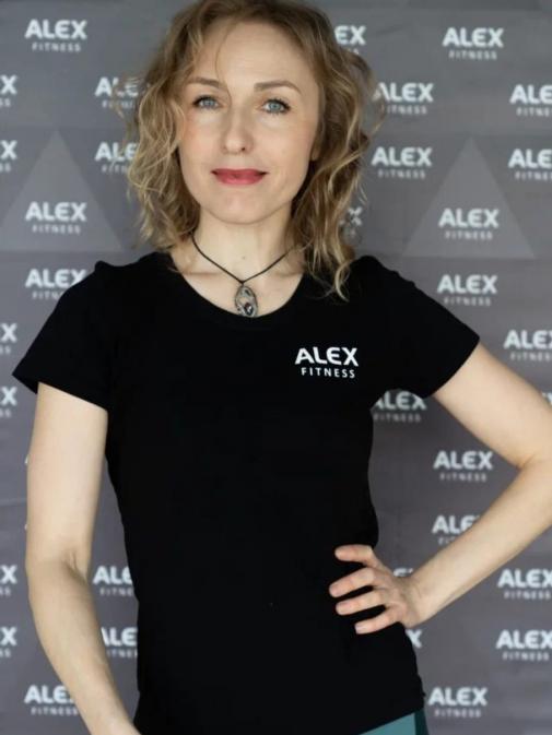 Толстокорова Оксана