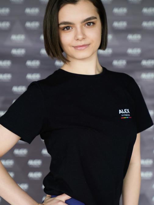 Колесникова Алина